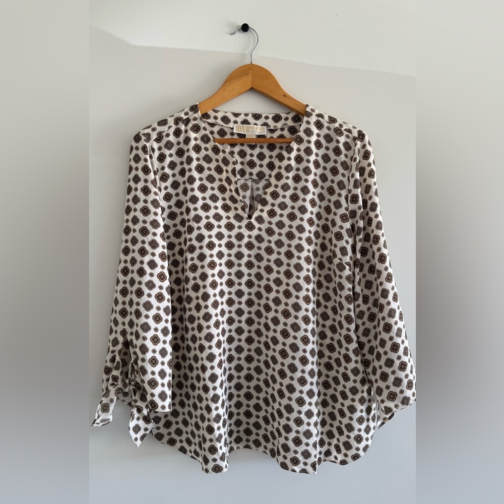 Michael Kors Women’s XL Printed Long Sleeve Blouse Split Neck Tie Hem Top
